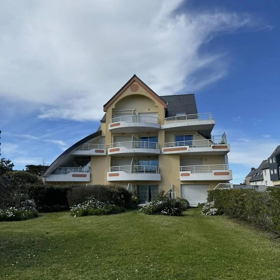 Apartman Appartement Centre Ville, Au Calme, Jardin. Quiberon